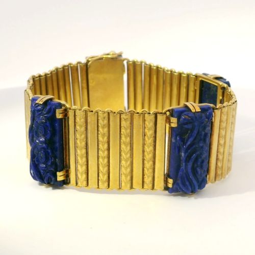 Vintage 1940s 18K Yellow Gold Carved Lapis Lazuli Bracelet – 52.5g, 7 Inches