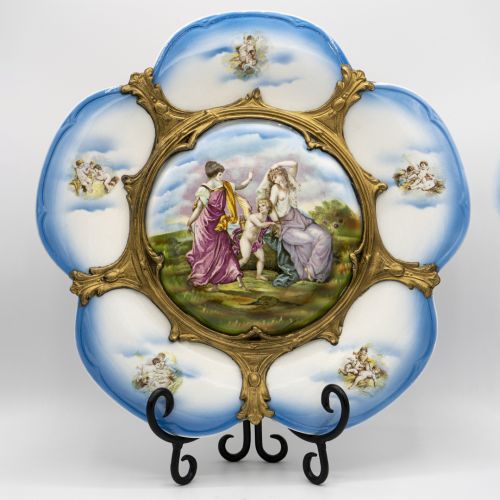 Beautiful Royal Vienna Style Porcelain Plate in Gilt Frame