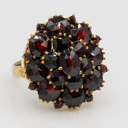 Antique Victorian Vermeil Garnet Cluster ring