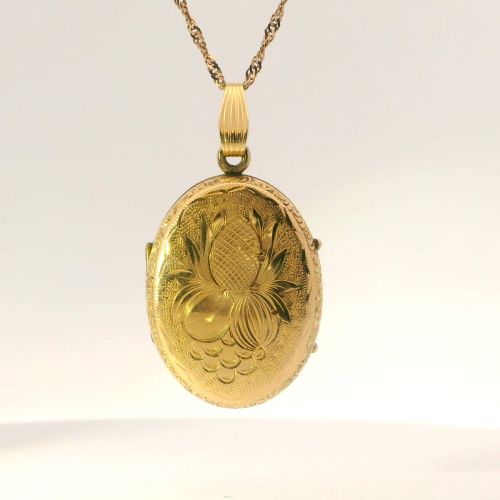 Antique Hand-Engraved 14K Yellow Gold Locket – 6.59g, 45mm