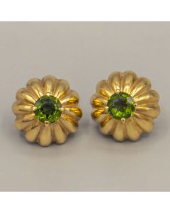 Splendid Estate 14k Gold Peridot Earrings