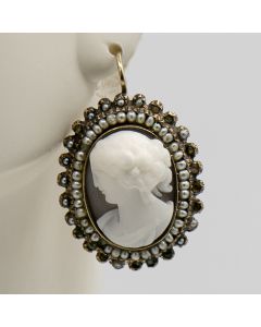 Antique Victorian 14k Gold Shell Cameo Earrings