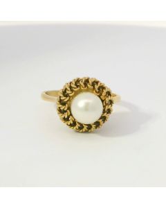 18K Yellow Gold Ring