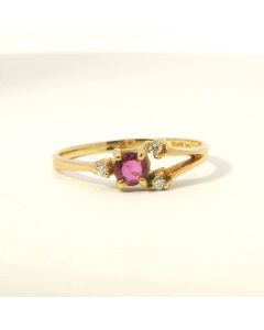 10K Yellow Gold Ruby & Diamond Ring – Size 6 – Natural Ruby